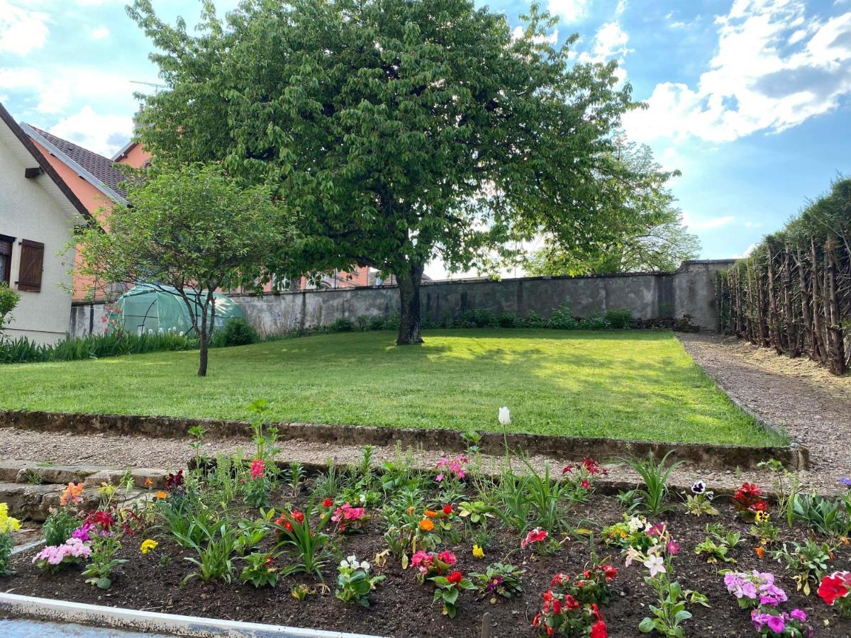 Gite Du Cerisier Raddon-et-Chapendu ภายนอก รูปภาพ