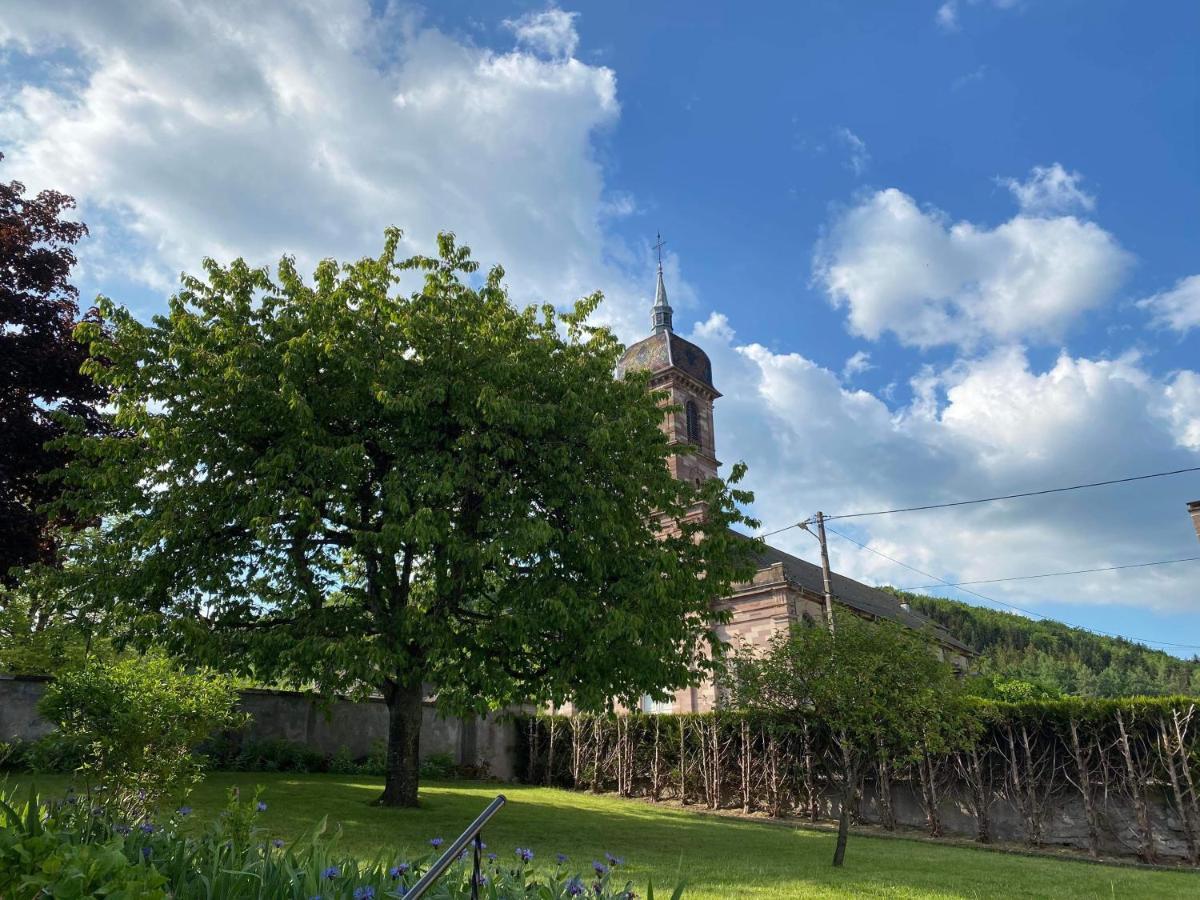 Gite Du Cerisier Raddon-et-Chapendu ภายนอก รูปภาพ
